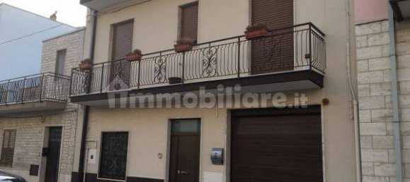 3 bedrooms House in Acquaviva delle Fonti, Italy No. 267752 2
