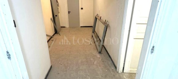3 rooms Warehouse in Genoa, Italy No. 166079 14