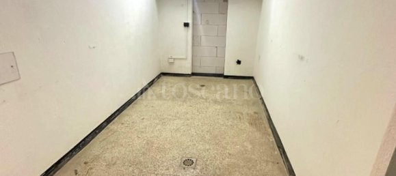 3 rooms Warehouse in Genoa, Italy No. 166079 15
