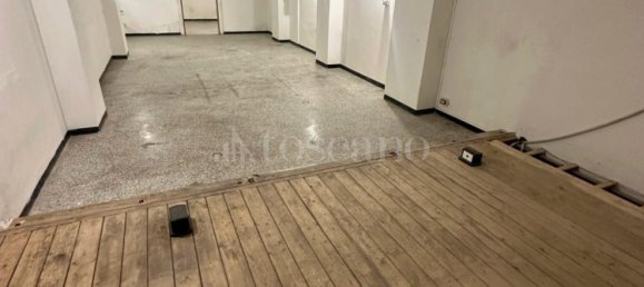 3 rooms Warehouse in Genoa, Italy No. 166079 10