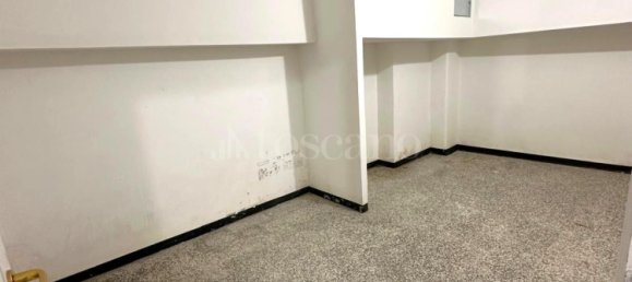 3 rooms Warehouse in Genoa, Italy No. 166079 7