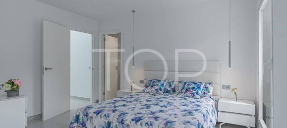 3 bedrooms Townhouse in Adeje, Spain No. 125146 8