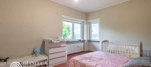 4 bedrooms Apartment in Moncalieri, Italy No. 302423 30