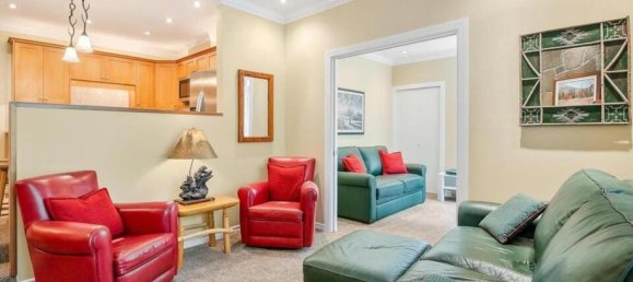 2 bedrooms House in British Columbia, Canada No. 1050 8