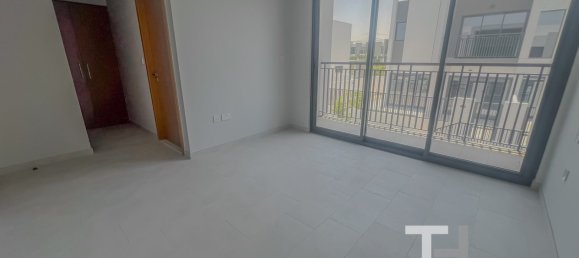 Moradia em banda T4 em Dubai Land, UAE N.º 28581 9