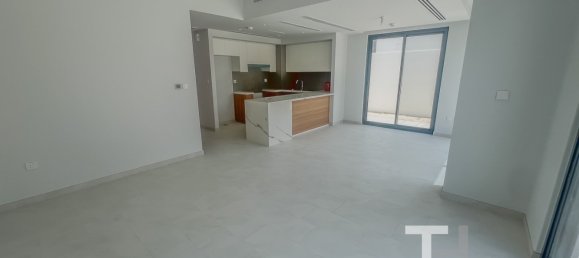 Moradia em banda T4 em Dubai Land, UAE N.º 28581 5