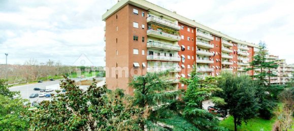 Квартира с 2 спальнями в Рим, Италия № 1901 15