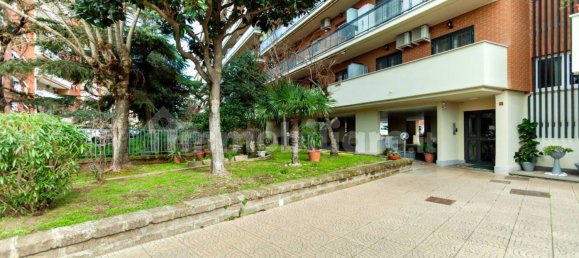 Квартира с 2 спальнями в Рим, Италия № 1901 24