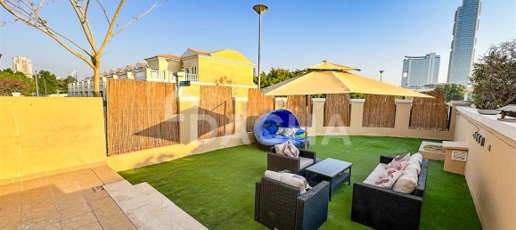 1 غرف نوم تاون هاوس في Jumeirah Village Triangle, UAE رقم 27688 16