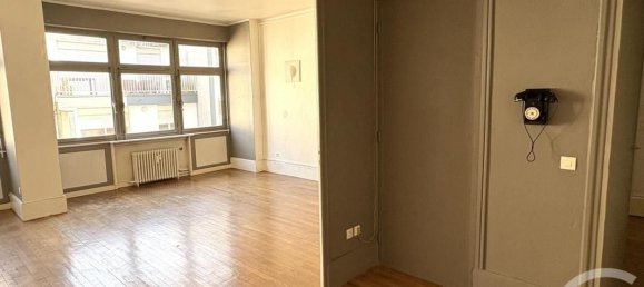 1 bedroom Apartment in Saint-Etienne, France No. 63467 7