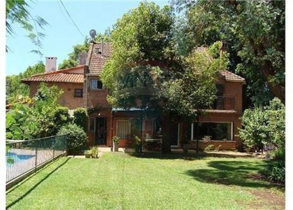 5 bedrooms House in San Isidro, Argentina No. 10161