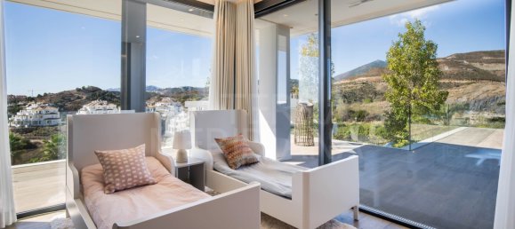 4 Schlafzimmer Villa in Marbella, Spain, Nr. 53399 22