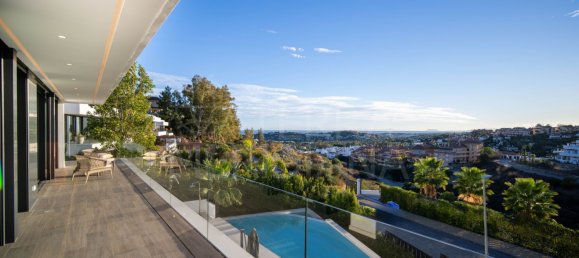 4 Schlafzimmer Villa in Marbella, Spain, Nr. 53399 28