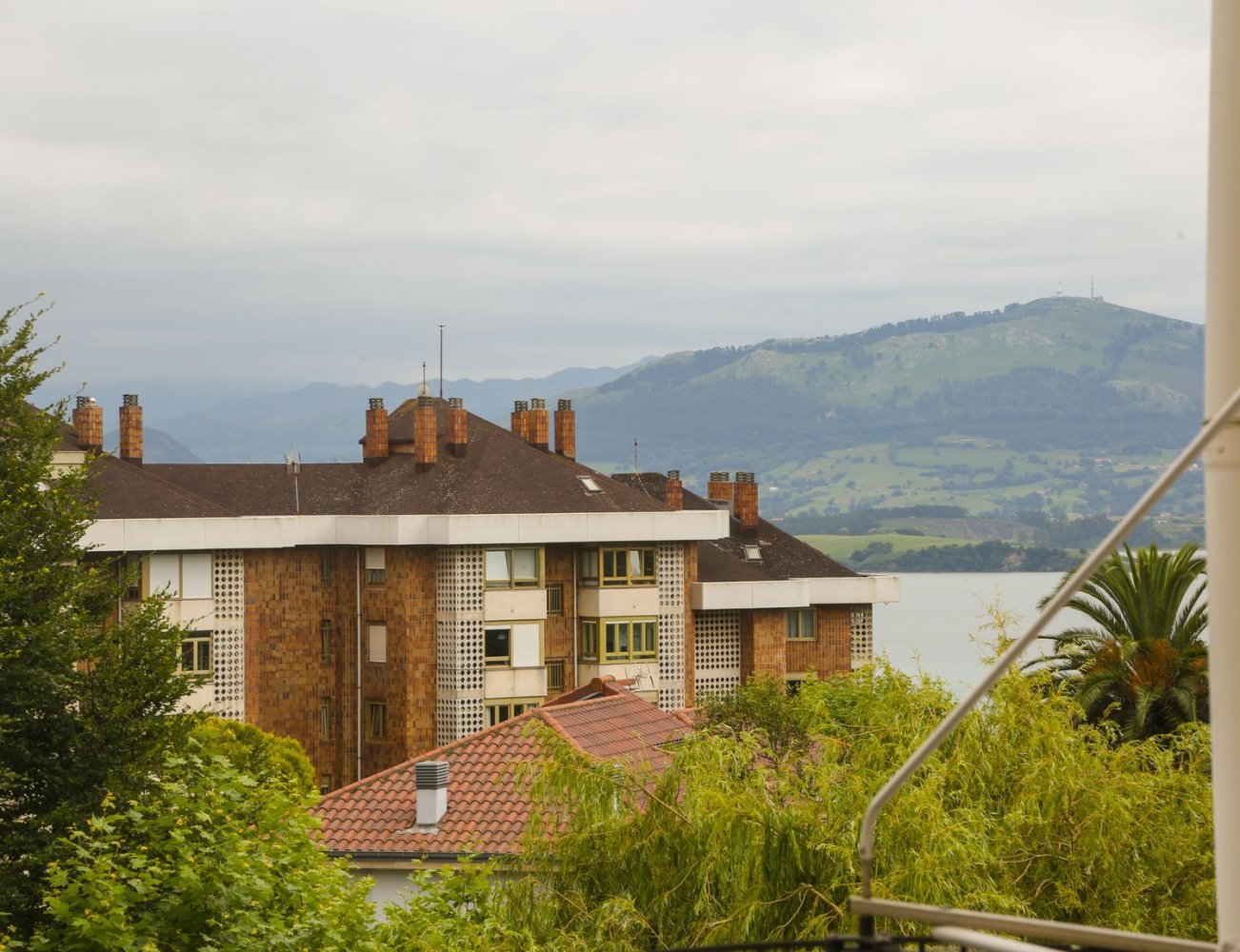 4 bedrooms Apartment in Santander, Spain No. 153307