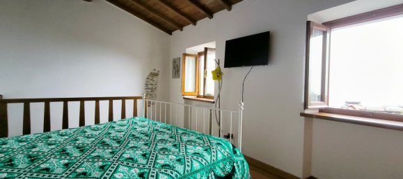 4 rooms Duplex in Carrara, Italy No. 45641 11