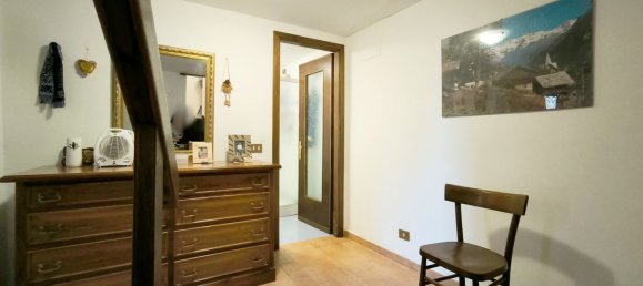 4 rooms Duplex in Carrara, Italy No. 45641 17