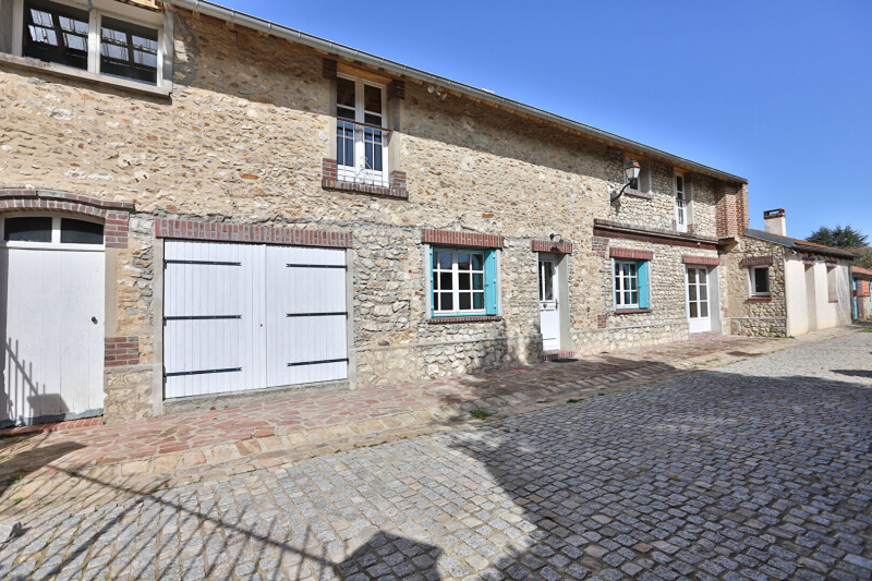 1 Schlafzimmer Haus in La Queue-les-Yvelines, France, Nr. 180627