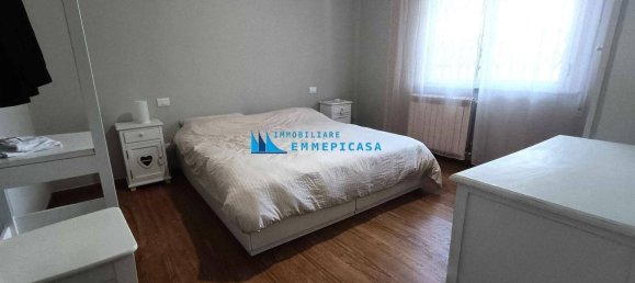 Casa de 2 dormitorios en Montignoso, Italy No. 215901 32