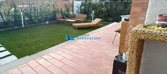 Casa de 2 dormitorios en Montignoso, Italy No. 215901 6