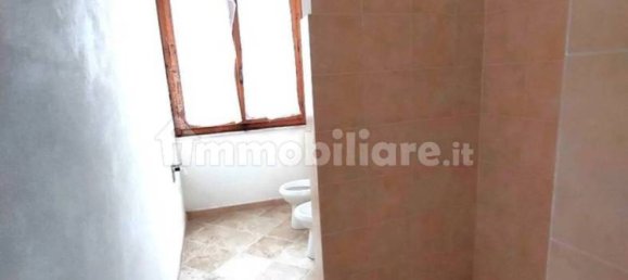 Apartamento de 3 dormitorios en Arezzo, Italy No. 213472 12