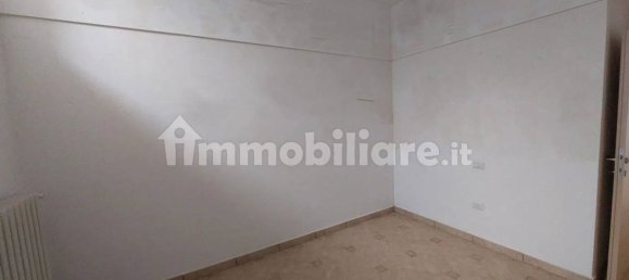 Apartamento de 3 dormitorios en Arezzo, Italy No. 213472 15
