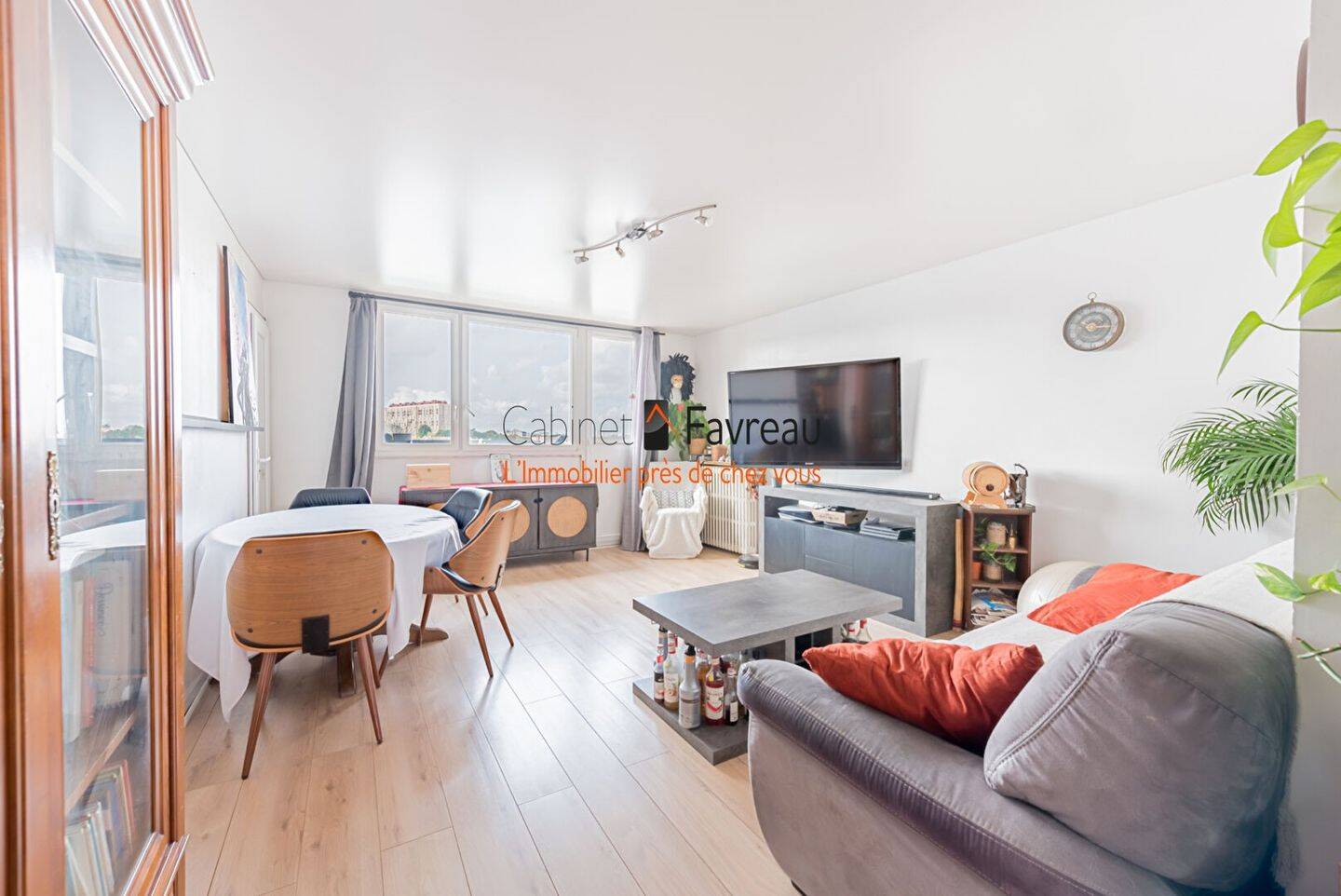 3 غرف نوم شقة في Fresnes, France رقم 172632