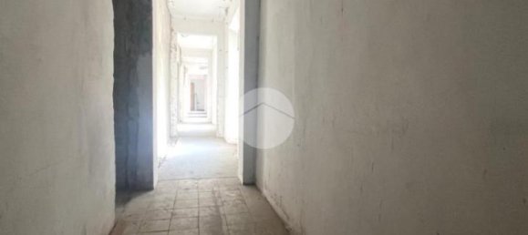 5 rooms Apartment in Rimini, Italy No. 171383 10