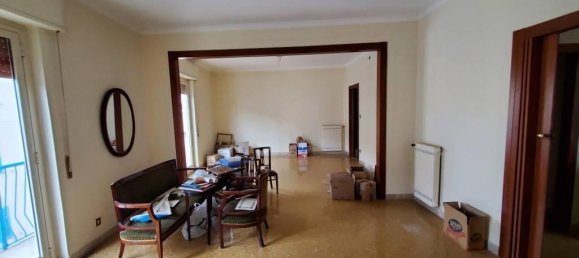 5 rooms Apartment in Palermo, Italy No. 168092 7