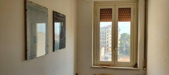 5 rooms Apartment in Palermo, Italy No. 168092 23