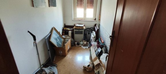 5 rooms Apartment in Palermo, Italy No. 168092 4