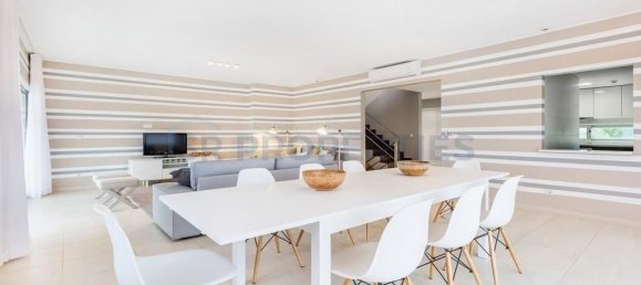 2 bedrooms Penthouse in Quarteira, Portugal No. 100831 2