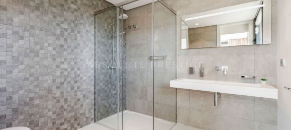 Villa de 4 dormitorios en La Quinta, Spain No. 40571 28