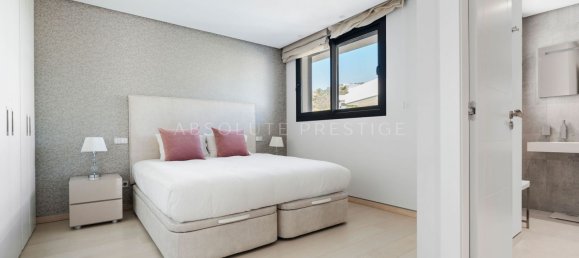 Villa de 4 dormitorios en La Quinta, Spain No. 40571 9