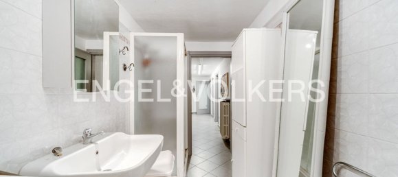 5 rooms Villa in Legnano, Italy No. 126673 24