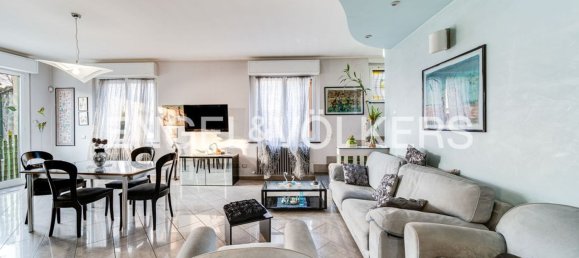 5 rooms Villa in Legnano, Italy No. 126673 2