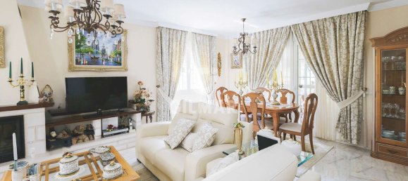 4 Schlafzimmer Haus in Torremolinos, Spain, Nr. 161897 2