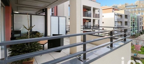 2 Schlafzimmer Wohnung in Saint-Etienne, France, Nr. 329502 3