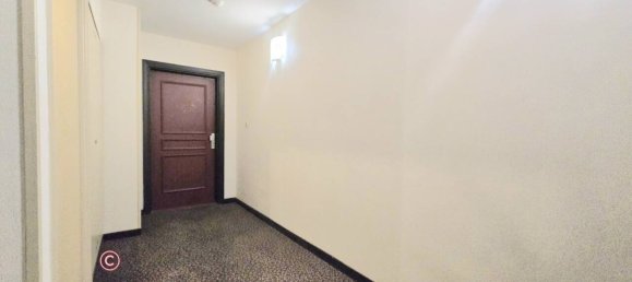 2 chambres Appartement à Bobigny, France No. 132391 7