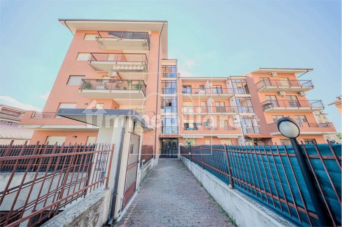 1 bedroom Apartment in Chivasso, Italy No. 349385