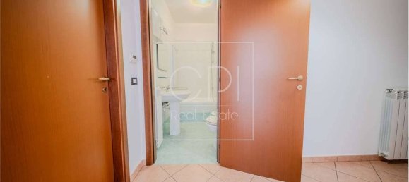 1 bedroom Apartment in Chivasso, Italy No. 349385 5