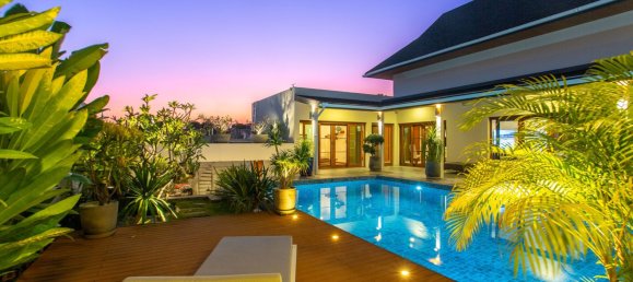 4 bedrooms House in Hua Hin, Thailand No. 74152 5