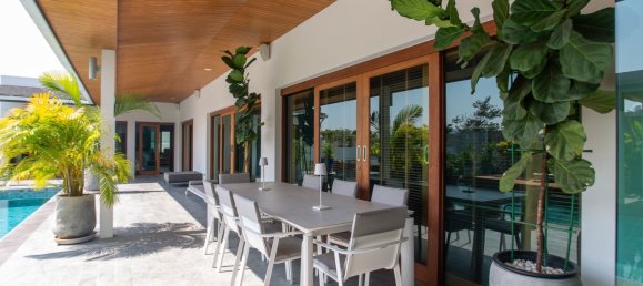 4 bedrooms House in Hua Hin, Thailand No. 74152 6