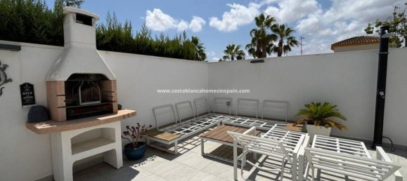 3 bedrooms Villa in Alicante, Spain No. 185754 37