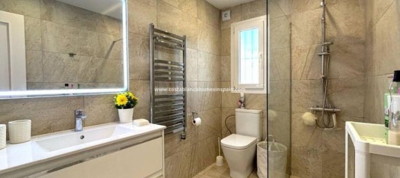 3 bedrooms Villa in Alicante, Spain No. 185754 16