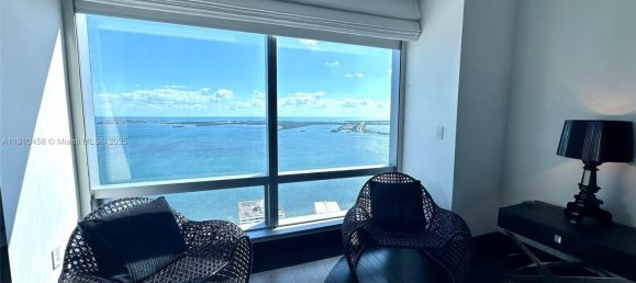 3 dormitorios propiedad comercial en alquiler en Miami, Miami-Dade, Florida, USA № 614914 24