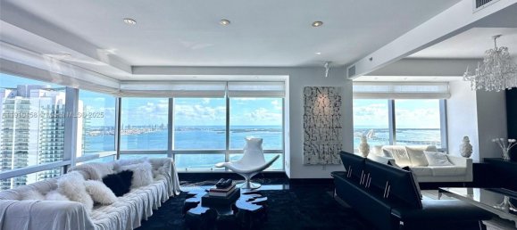 3 dormitorios propiedad comercial en alquiler en Miami, Miami-Dade, Florida, USA № 614914 20