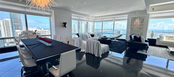 3 dormitorios propiedad comercial en alquiler en Miami, Miami-Dade, Florida, USA № 614914 14