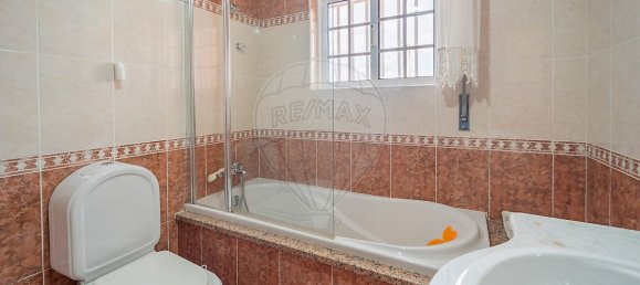 4 bedrooms House in Amarante, Portugal No. 18798 22