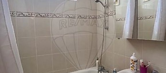 2 bedrooms Apartment in Orleans, France No. 260505 8