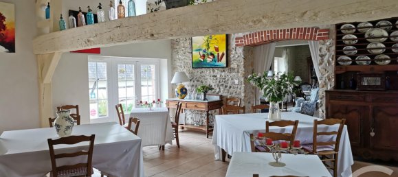  Castillos de 12 dormitorios en Ennordres, France No. 71042 26